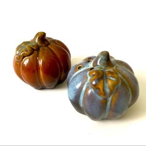 Cute Vintage Pumpkin Salt and Pepper Shakers